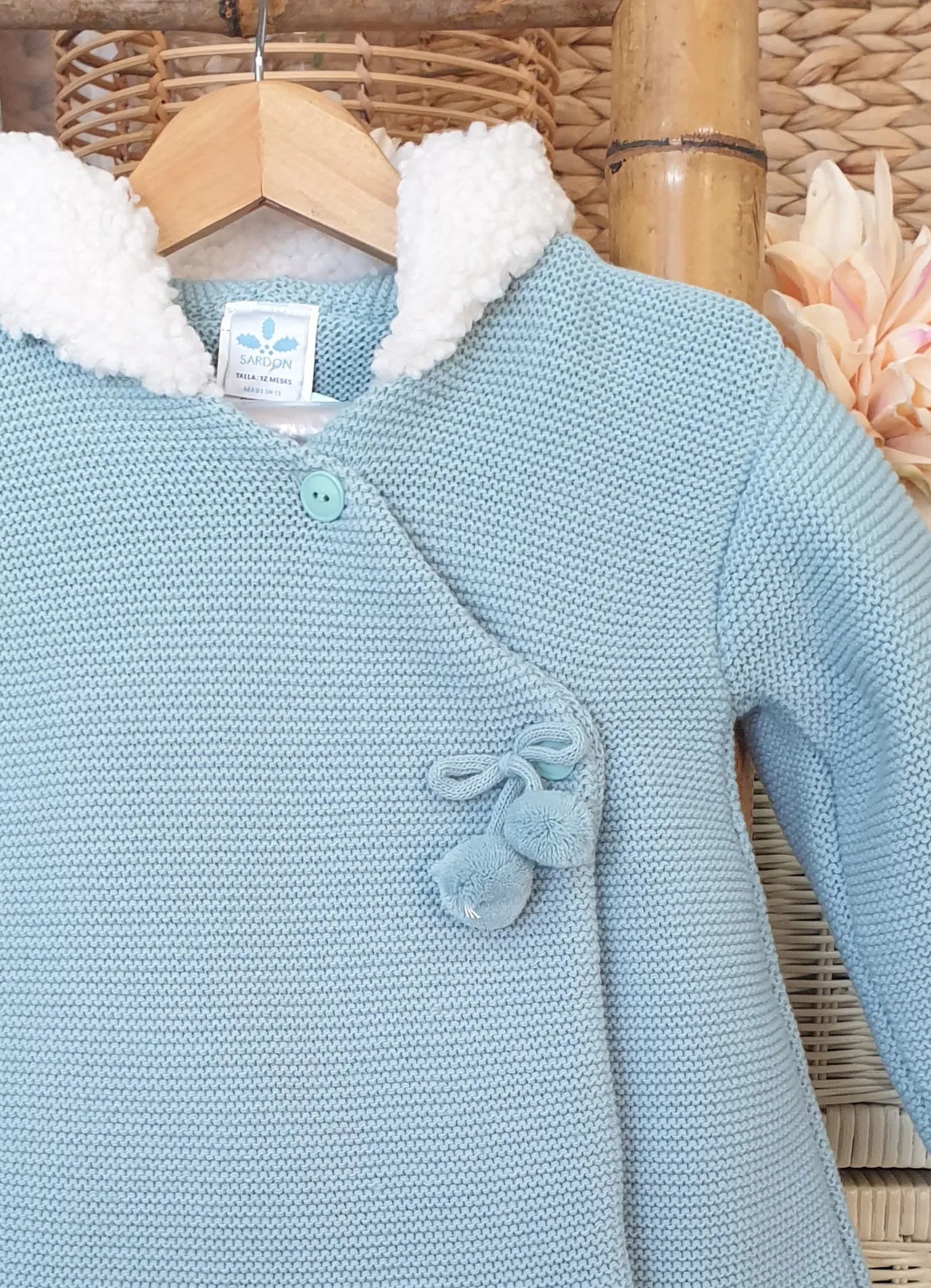 A Abrigo capucha punto  R450077 Verde agua