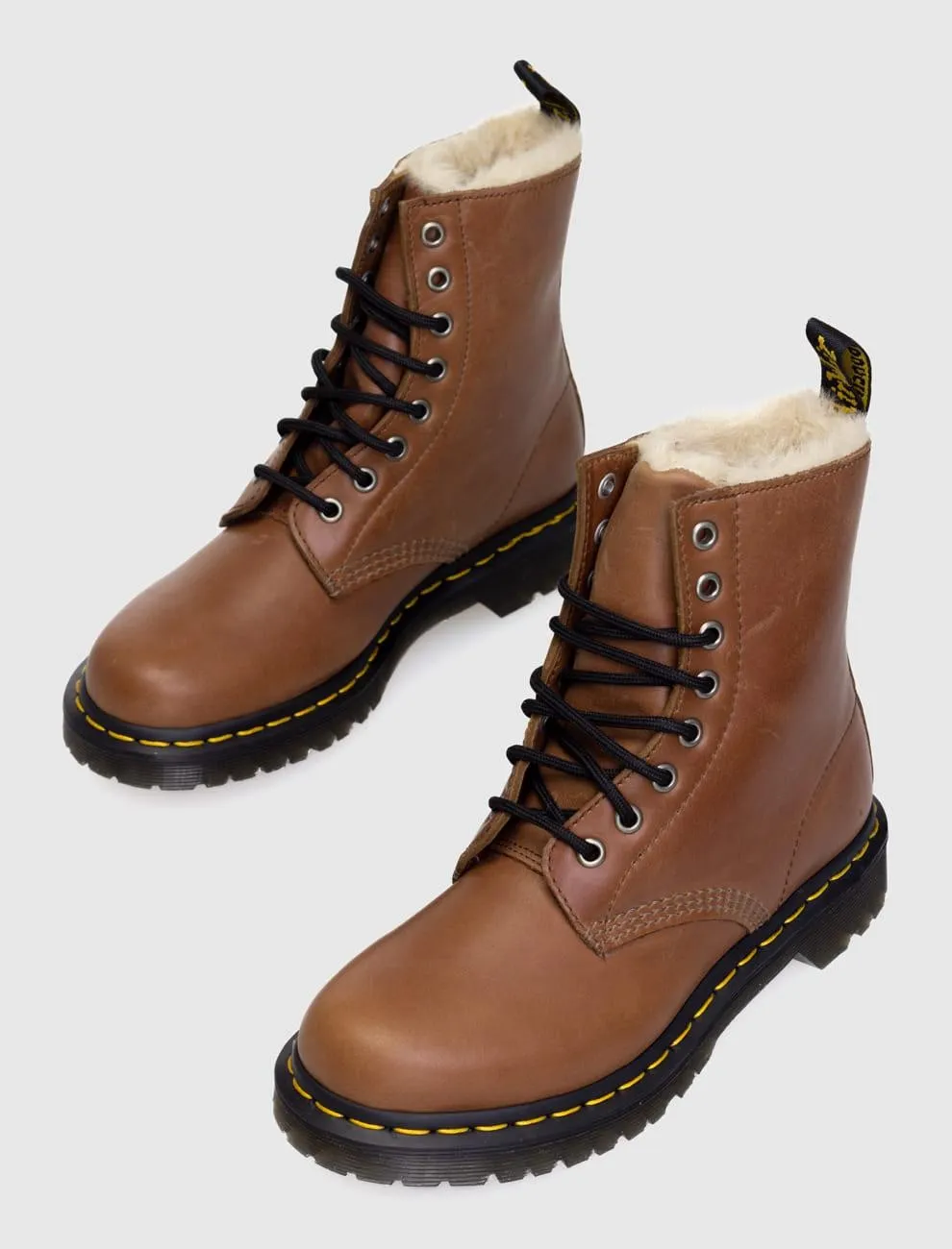 BotÍn Dr Martens 1460 Serena Cuero