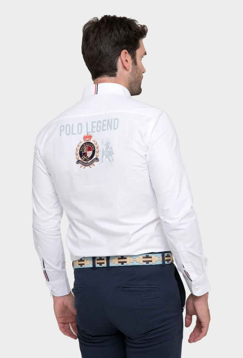 Camisa blanca bordada modelo Legend