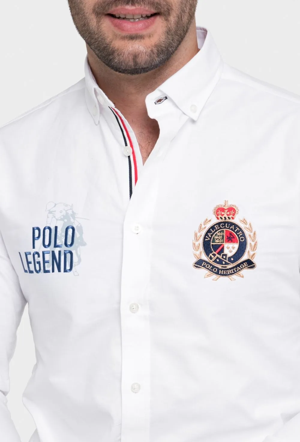 Camisa blanca bordada modelo Legend