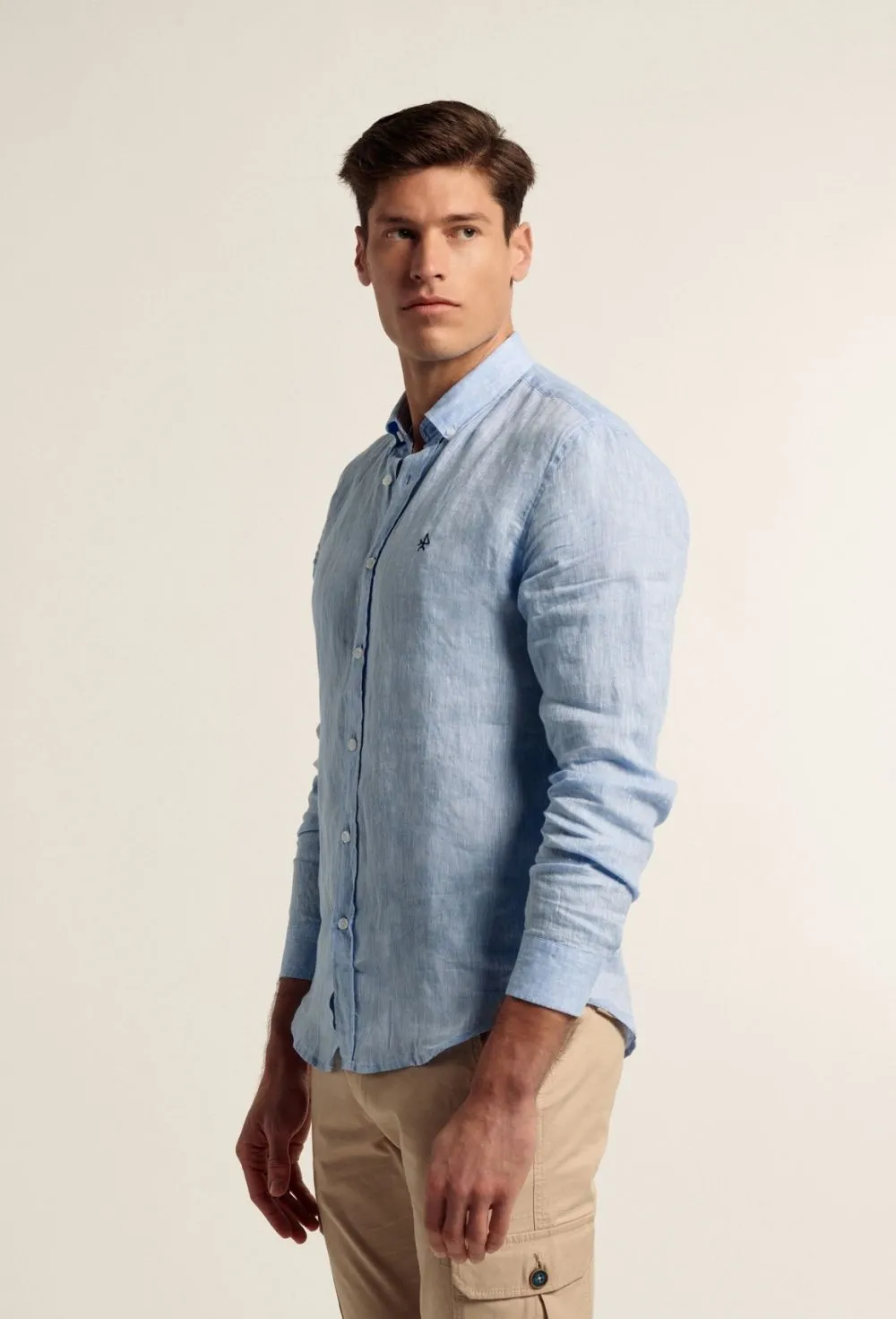 Camisa modelo Sáhara celeste