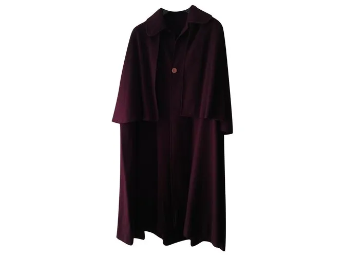 capa forrada (manteau sans manche surmonté d'un mantelet), Puede estar de acuerdo 36 AU 40, Burdeos, drenaje denso, Yves Sai