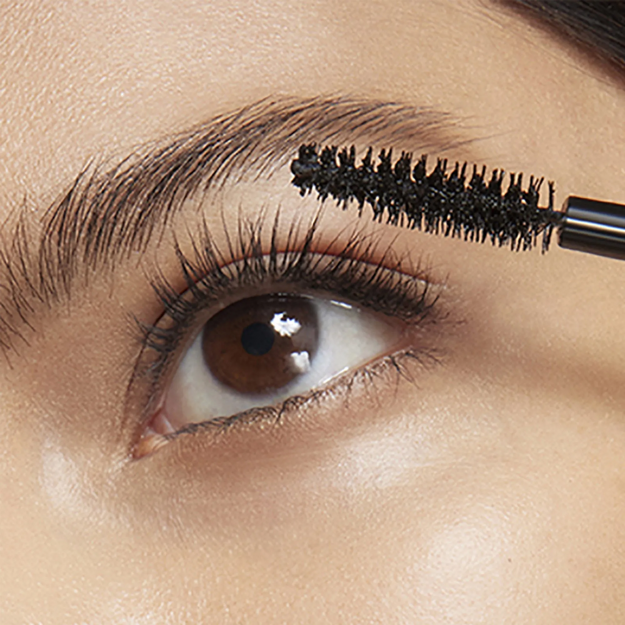 ESTEE LAUDER TURBO LASH  MáSCARA DE ALTA POTENCIA VOLUMEN Y LONGITUD EN   NOIR