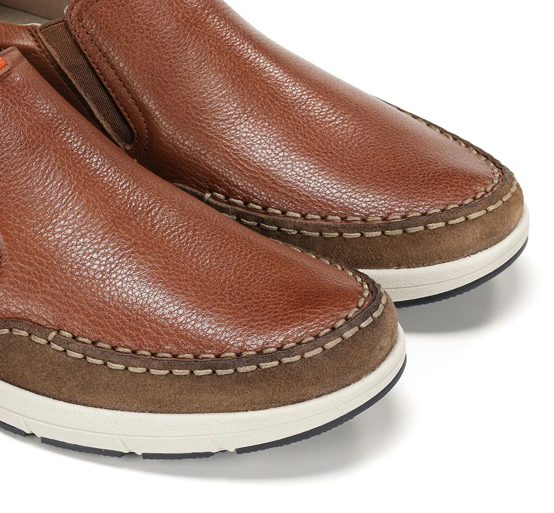 KAI F1985 Slip On Marrón