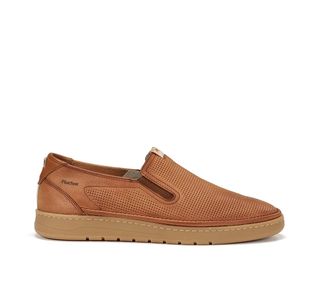 LEO F1946 Slip On Marrón