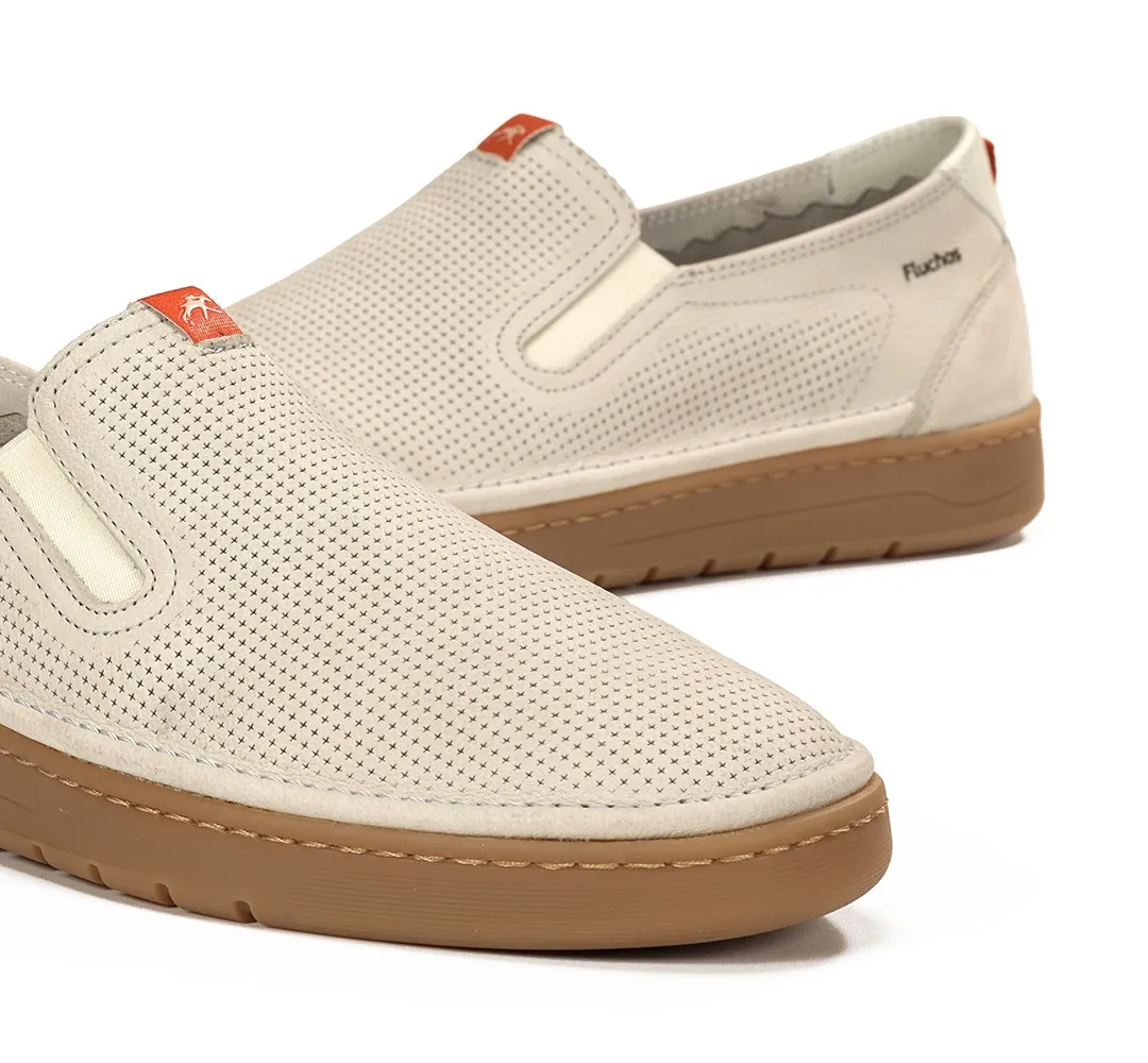 LEO F1946 Slip On Taupe