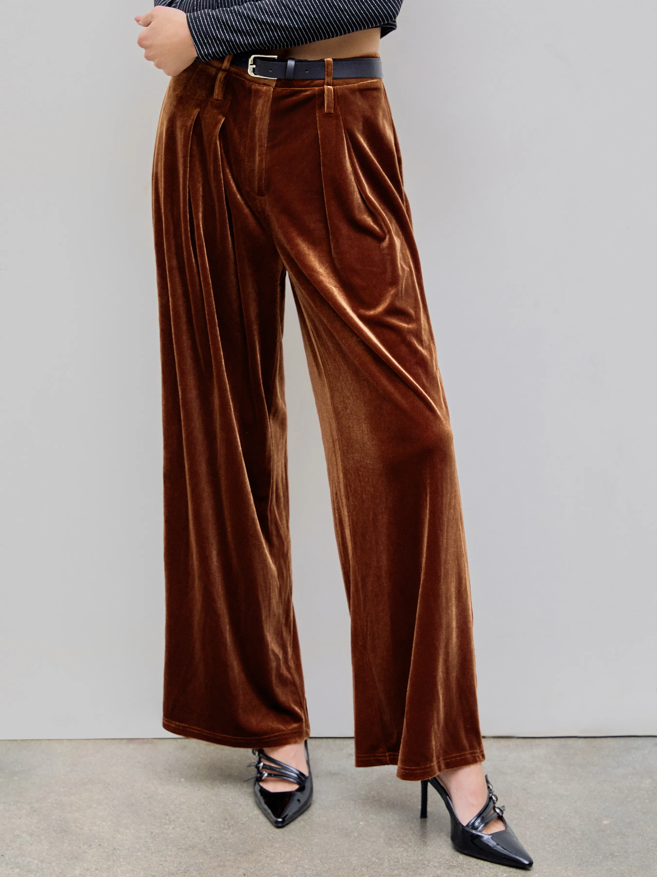  Pantalones Rectos de Terciopelo con Cinturón de Cintura Media