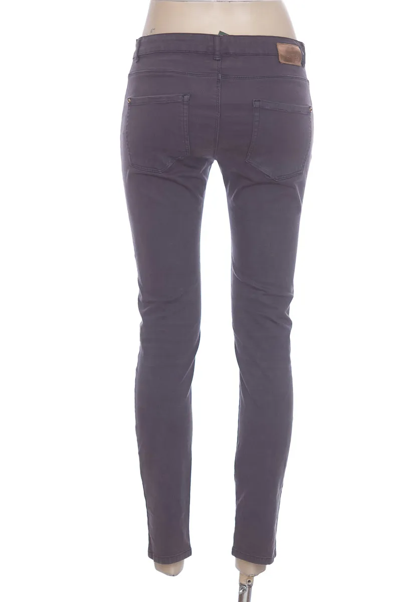 PANTALóN COLOR GRIS  ZARA