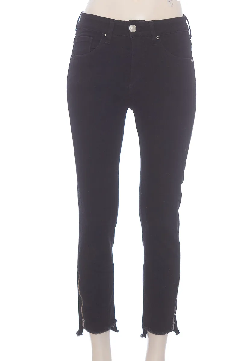 PANTALóN COLOR NEGRO  KOSIUKO