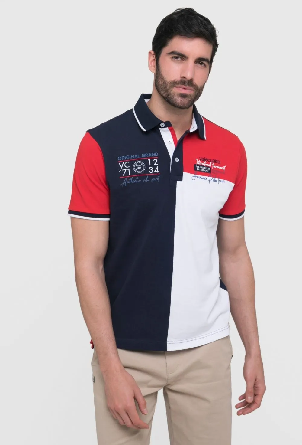 Polo modelo estructura color azul marino