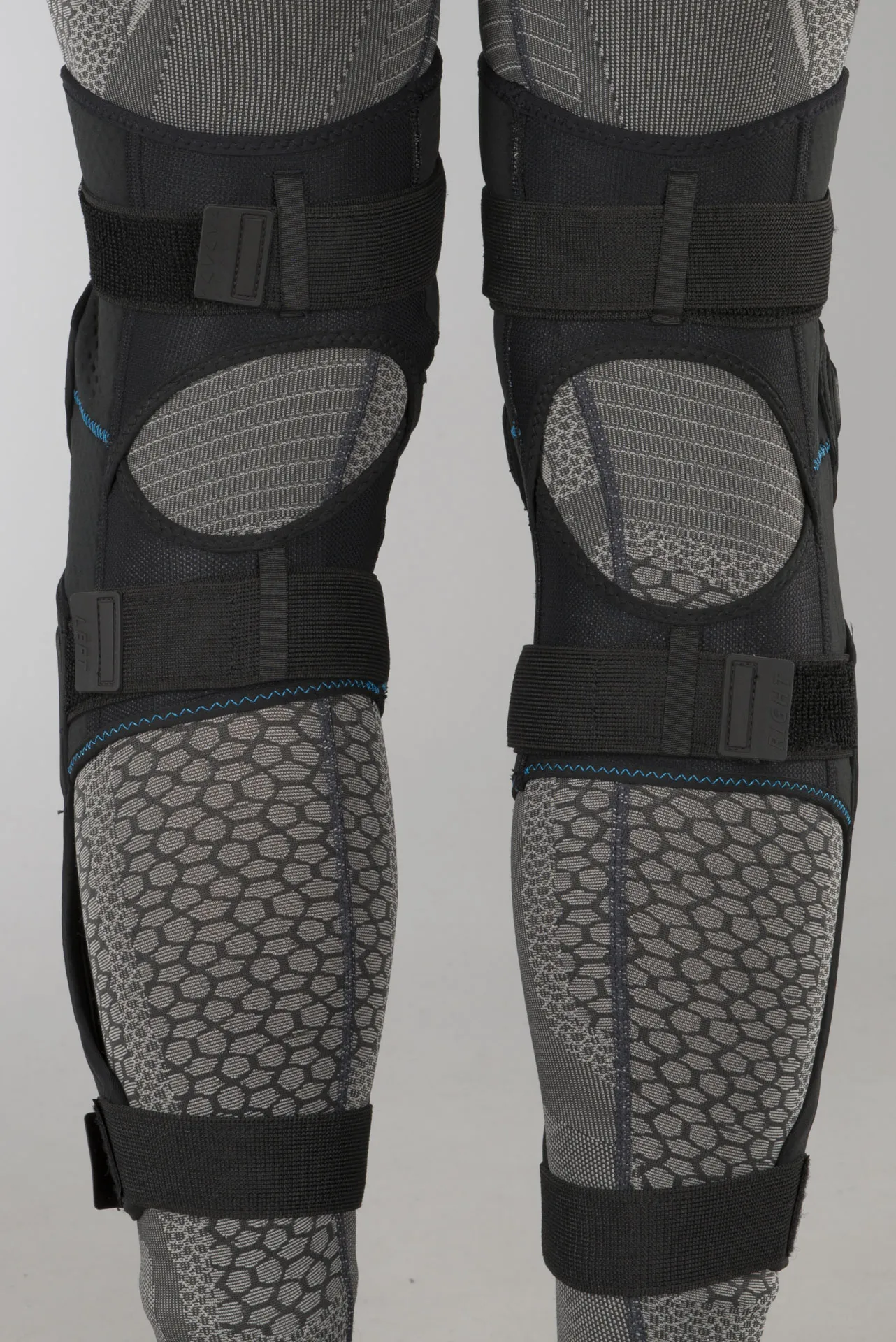 RODILLERAS LEATT EXT BLANCONEGRO
