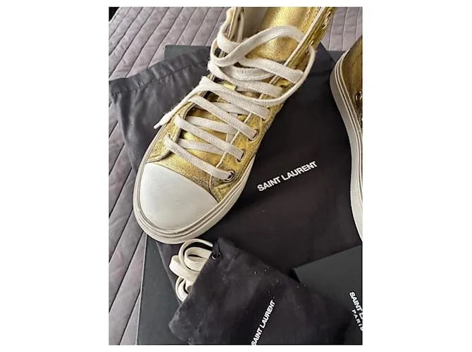 Saint Laurent Bedford Dorado 