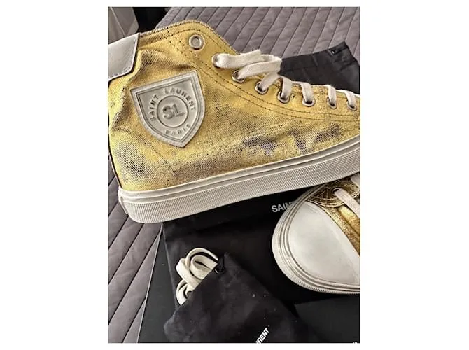 Saint Laurent Bedford Dorado 