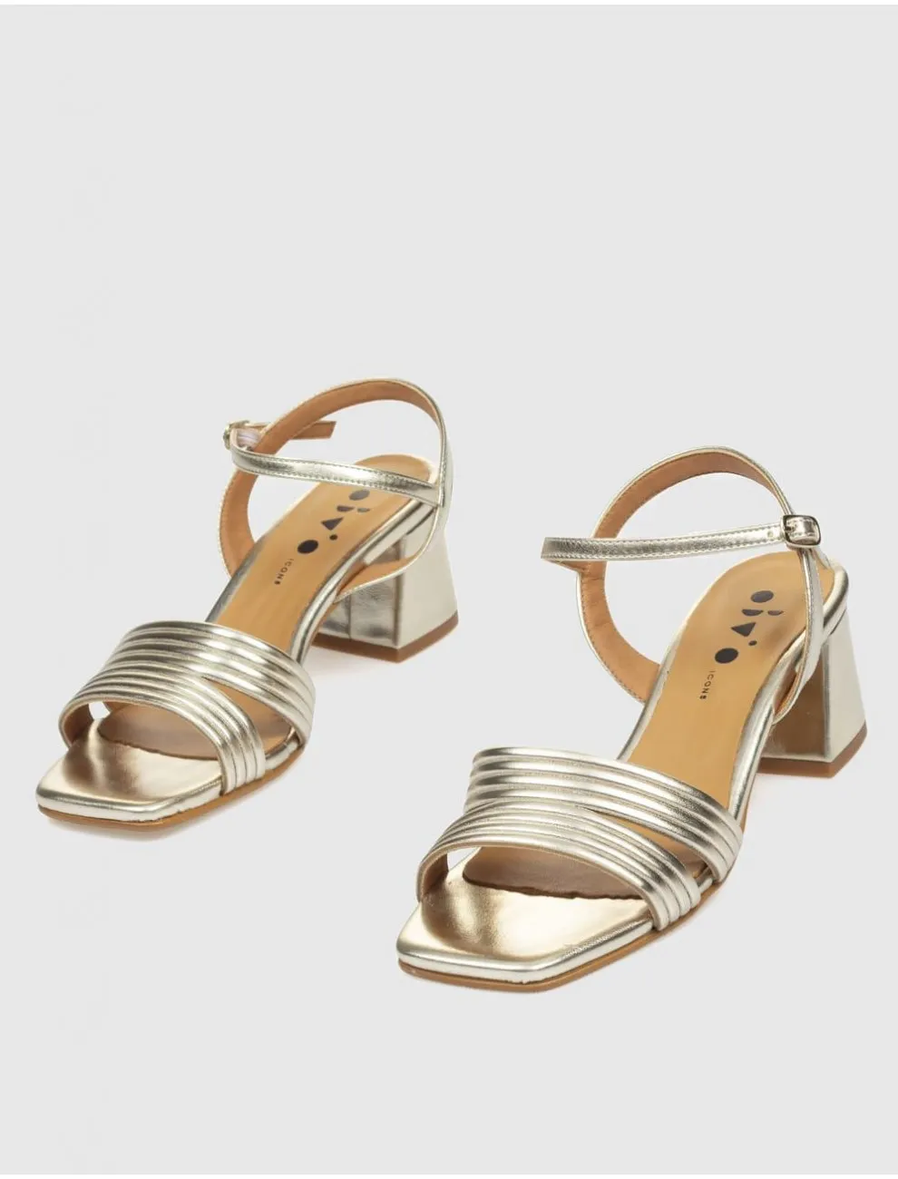 Sandalia Obvio Shoes Lyra Platino