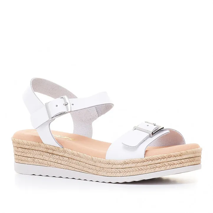 sandalias QUETS! con cierre de doble hebilla