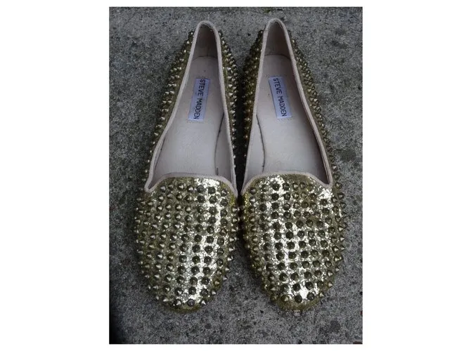 Steve Madden Mulas Gold hardware 