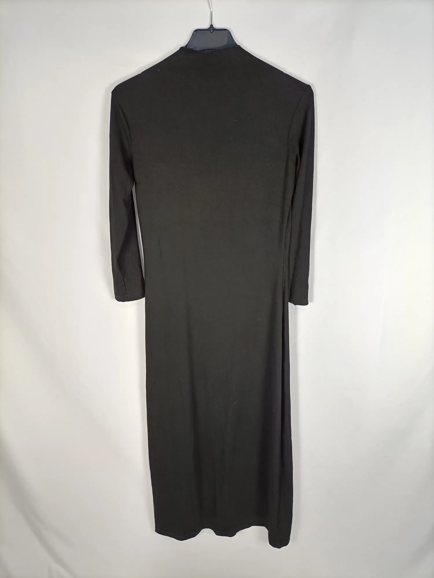 STRADIVARIUS.Vestido largo negro apertura T.s