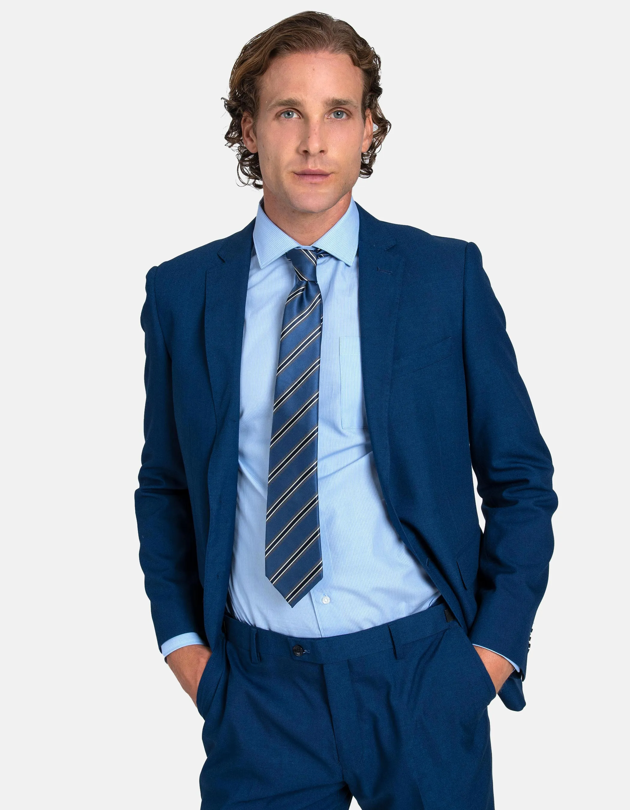 Traje liso fil a fil