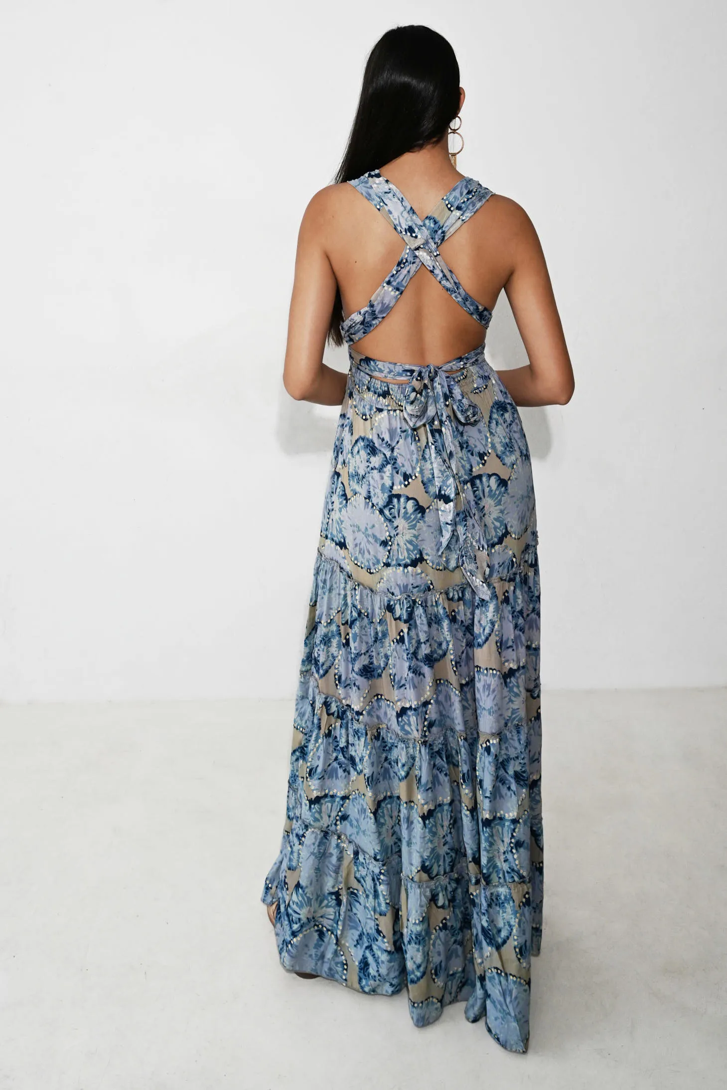 Vestido largo azul multifuncional