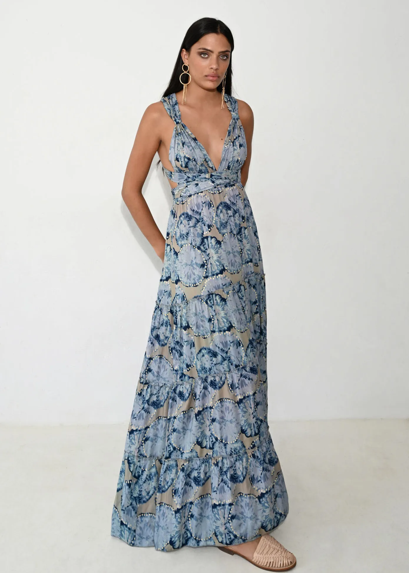 Vestido largo azul multifuncional