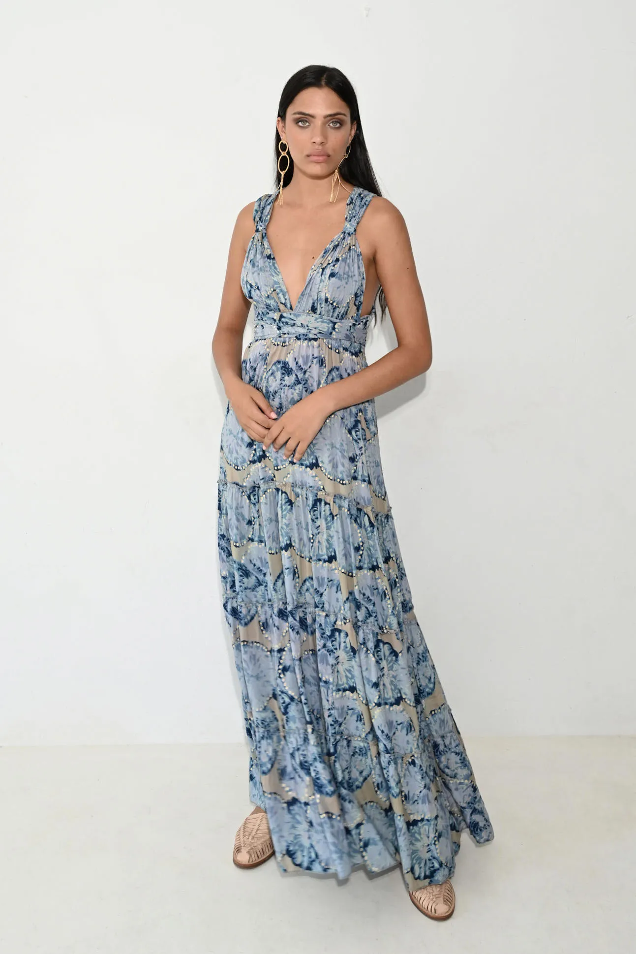 Vestido largo azul multifuncional