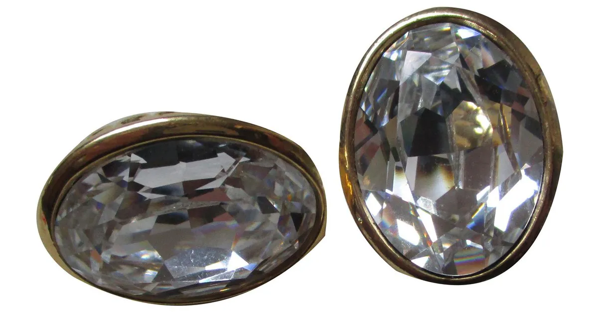 Yves Saint Laurent CLIPS DE CABOCHON . Dorado 