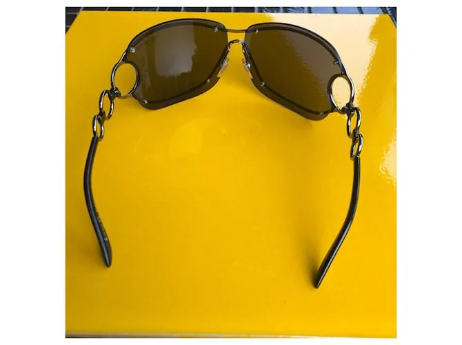 Yves Saint Laurent Dom Metálico 