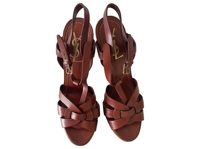 Yves Saint Laurent Homenaje a los espartanos Castaño 