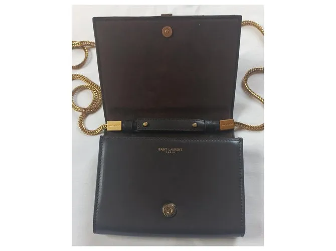 Yves Saint Laurent Línea Y Marrón oscuro 
