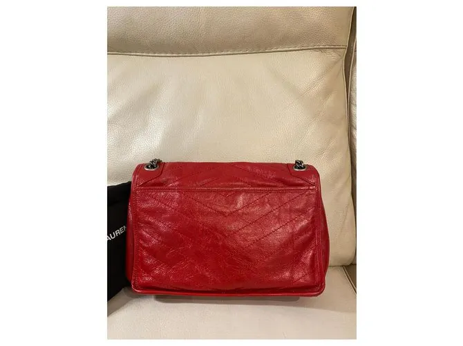 Yves Saint Laurent MEDIO YSL NIKI 28 cm Roja 