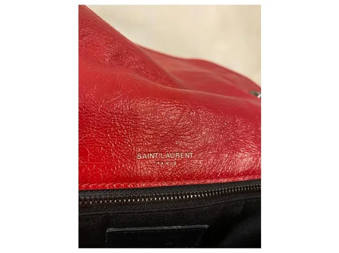 Yves Saint Laurent MEDIO YSL NIKI 28 cm Roja 