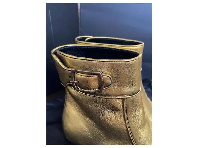 Yves Saint Laurent Millas 30 Mate Dorado 