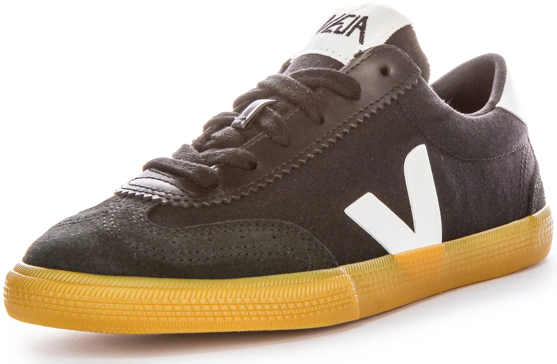 Zapatillas de voleibol de lona y gamuza Veja Volley inspiradas en los años 70 para mujer en blanco