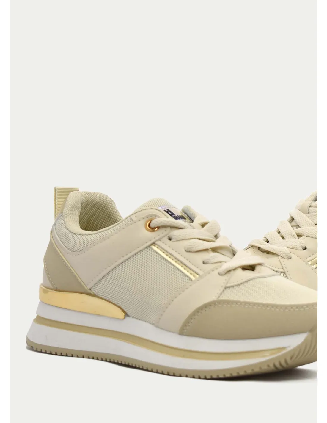 ZAPATILLAS Y SNEAKER XTI 130016 HIELO 