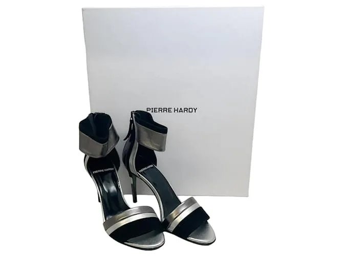 Zapatos Alpha Negros / Plateados Pierre Hardy 